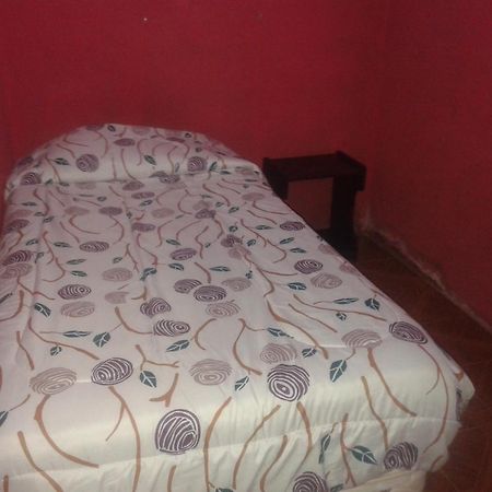 Hostal Tuyasto San Pedro de Atacama Habitación foto